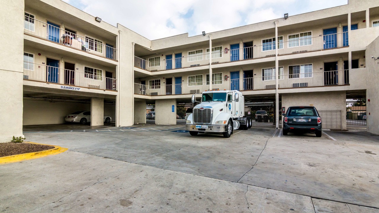 Photo of Outdoor in Bell Gardens