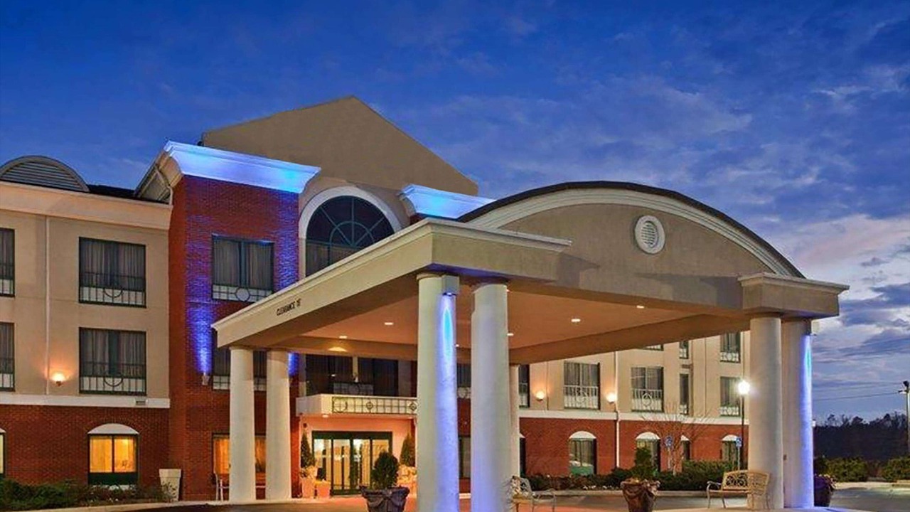 Photo of Buildings in Bessemer