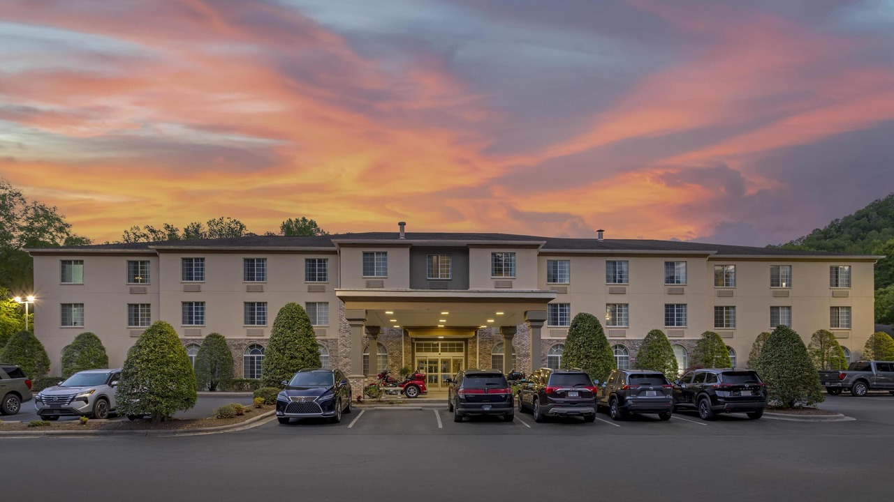 Photo of Outdoor in Dillsboro