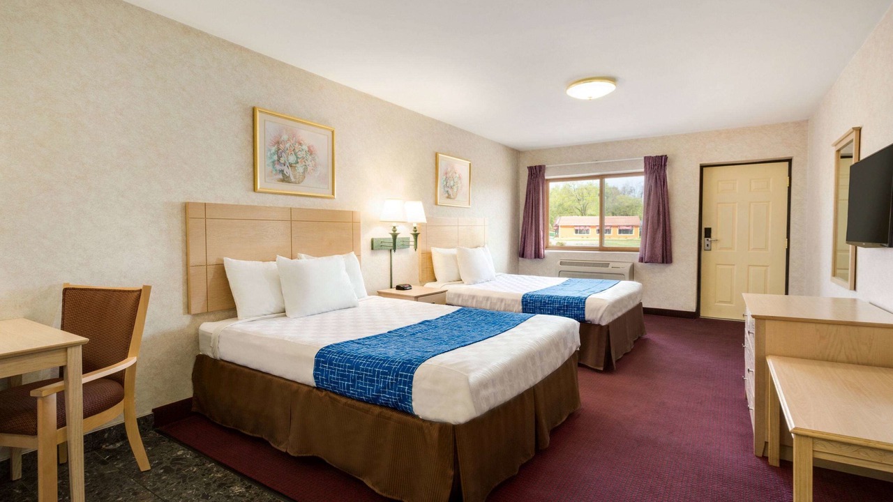 Photo of Bedroom in Niagara Falls