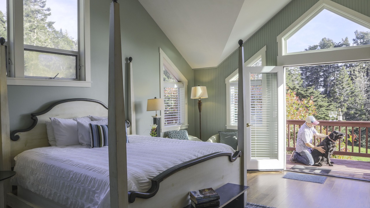 Photo of Bedroom in Little River