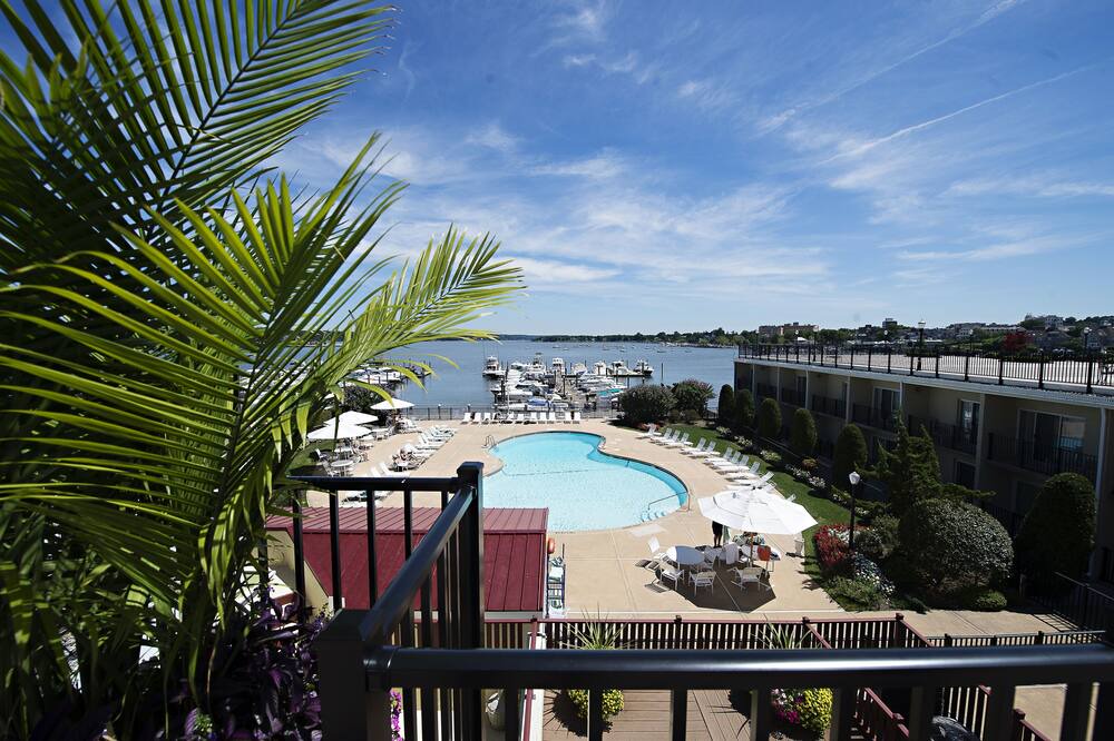 Photo of Outdoor in Red Bank