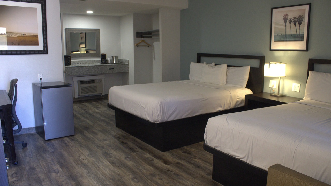 Photo of Bedroom in East Side Costa Mesa