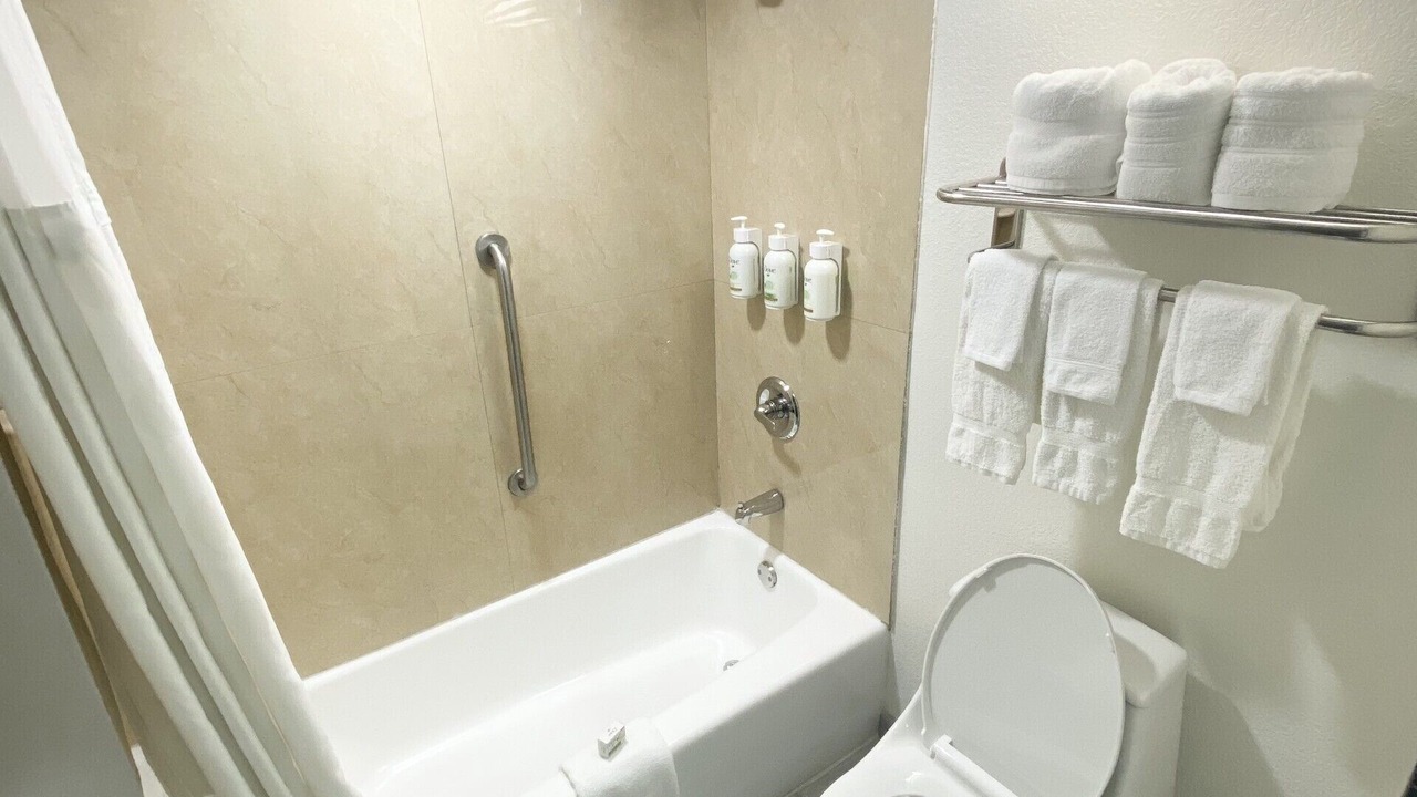 Photo of Bathroom in Tuscaloosa
