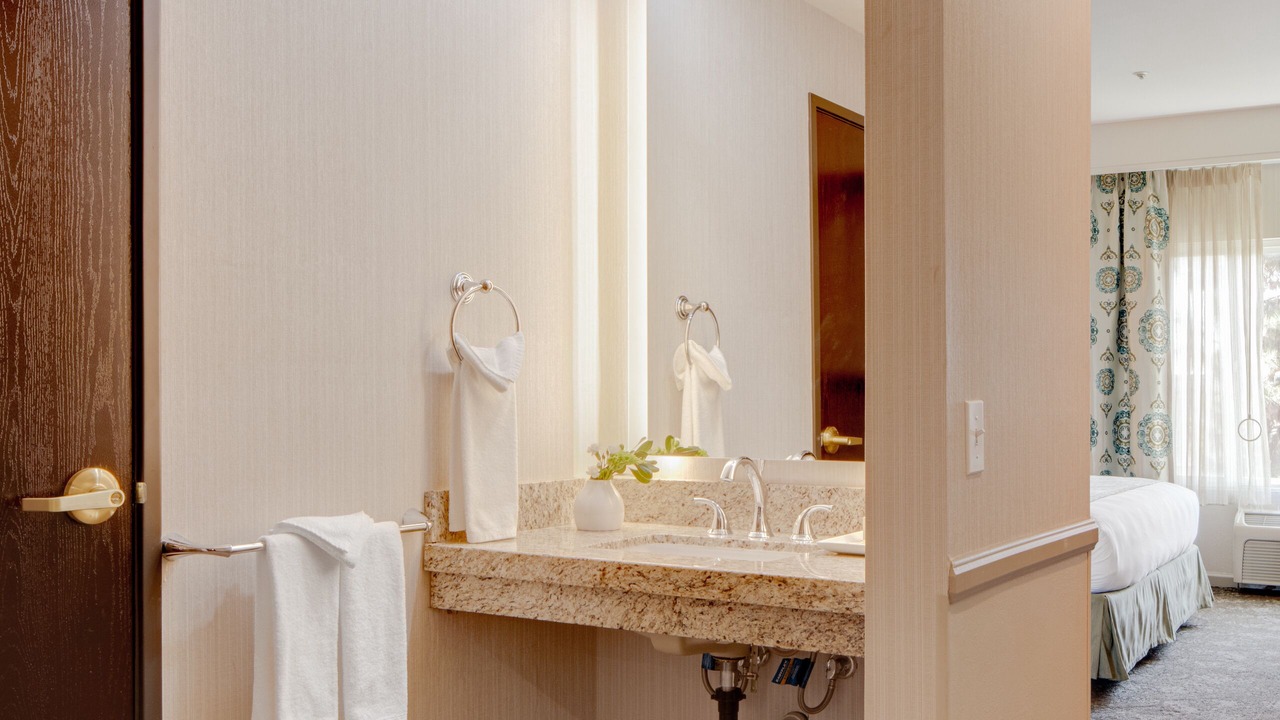 Photo of Bathroom in Corona