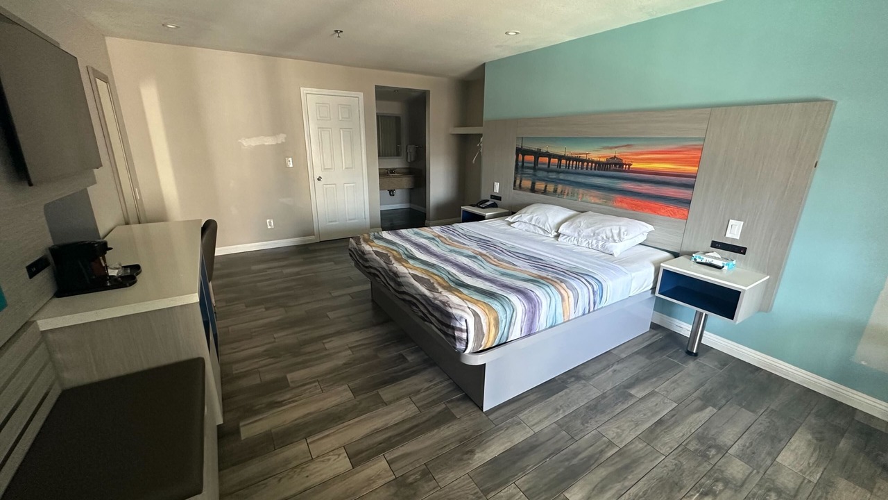 Photo of Bedroom in Manhattan Beach