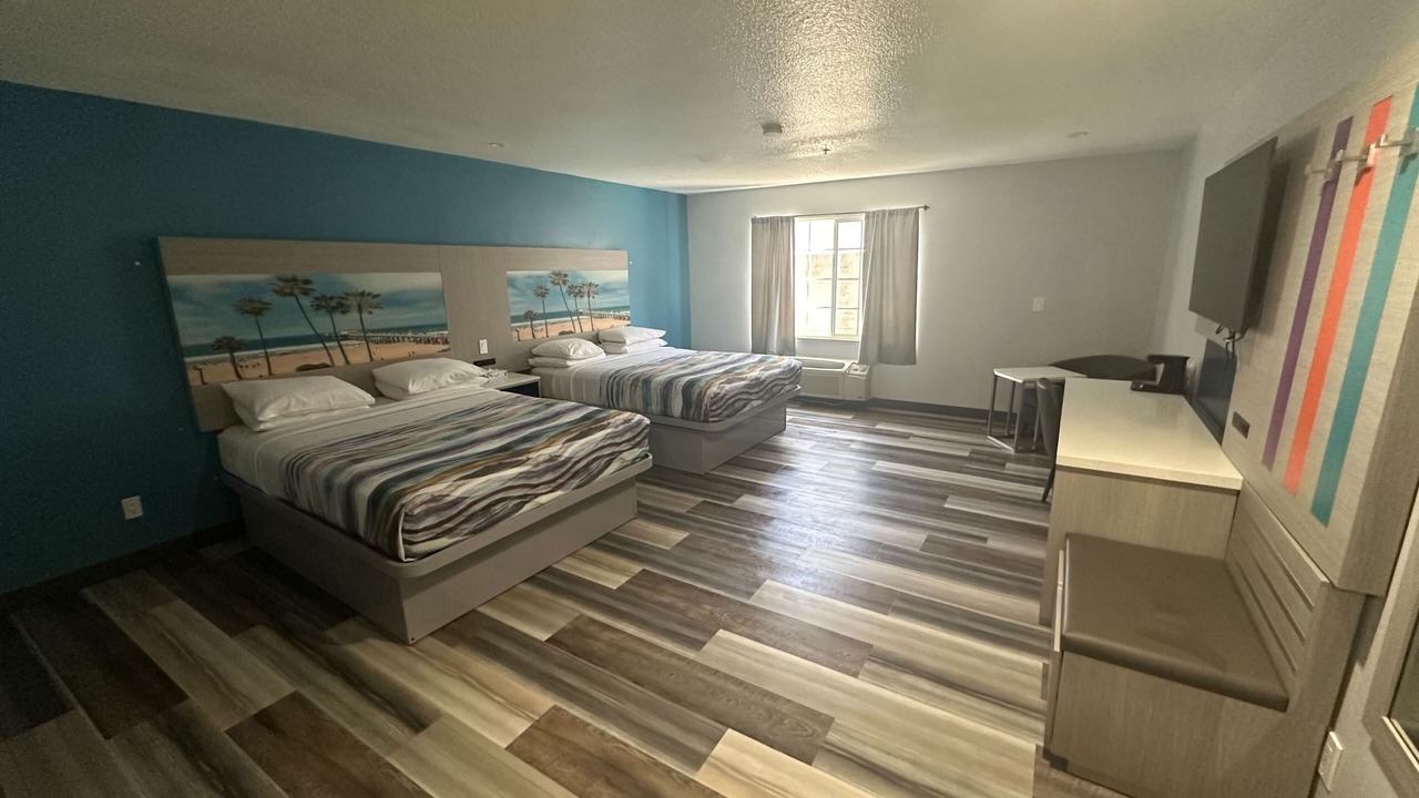 Photo of Bedroom in Manhattan Beach