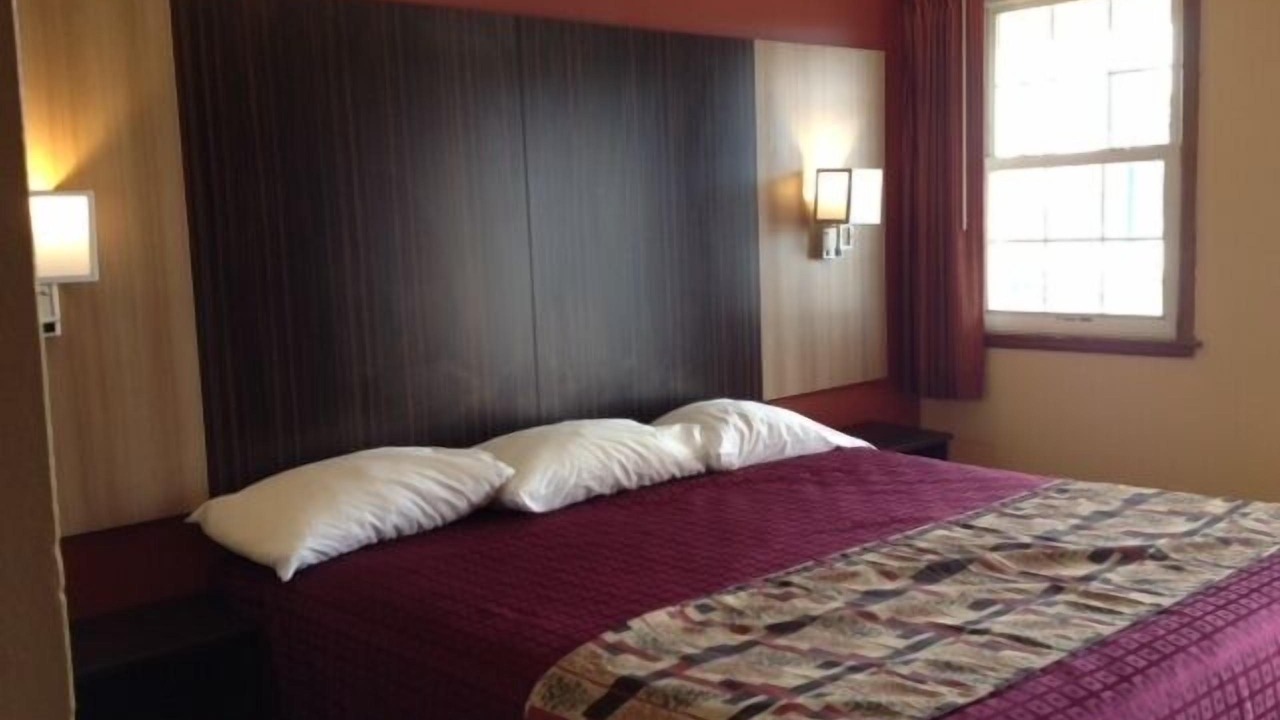 Photo of Bedroom in Tonawanda
