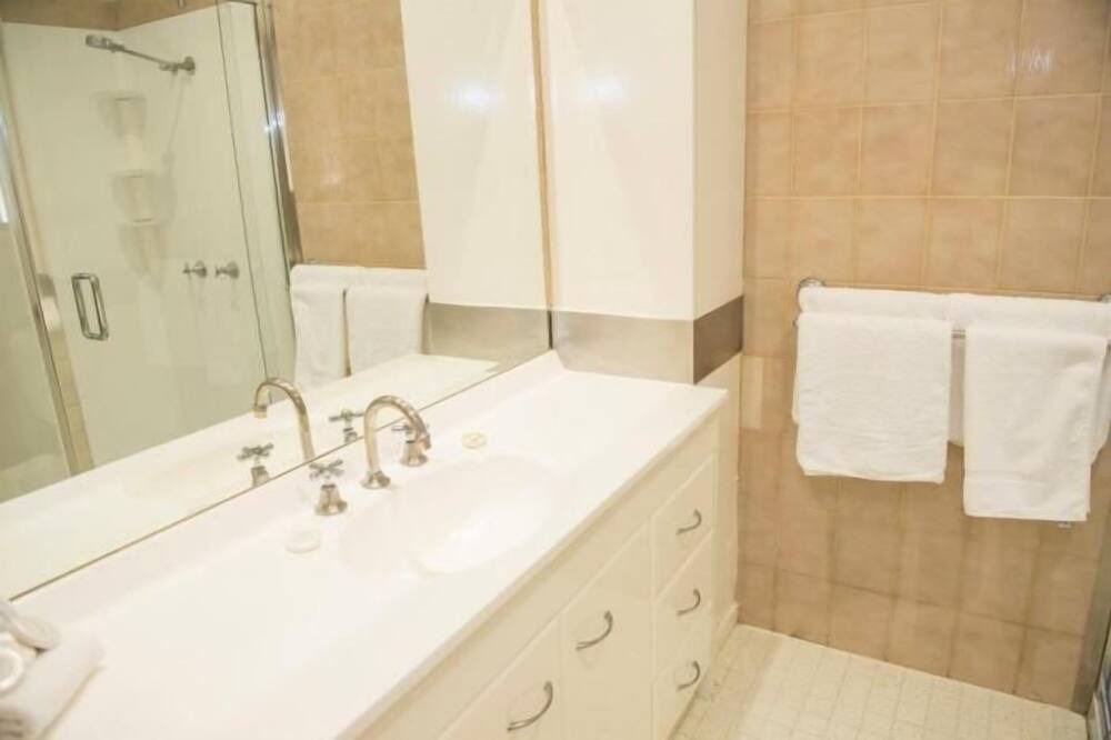 Photo of Bathroom in Upper Mount Gravatt