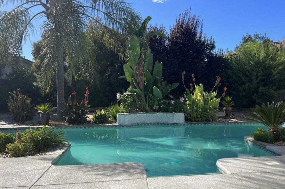Photo of Outdoor in Dixon