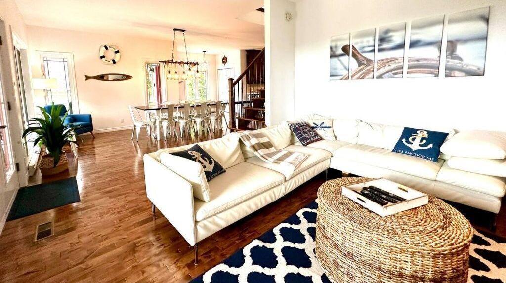 Photo of Livingroom in Saint-Joseph-de-la-Rive