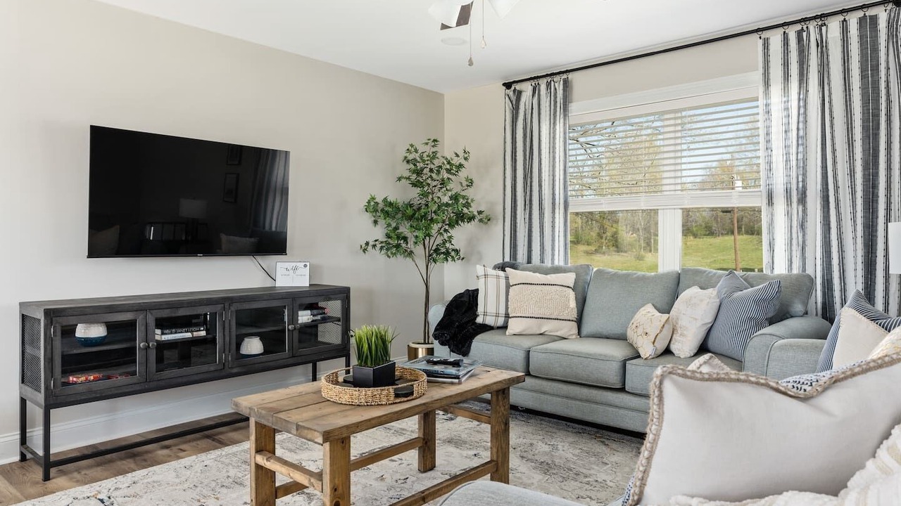 Photo of Livingroom in Bessemer