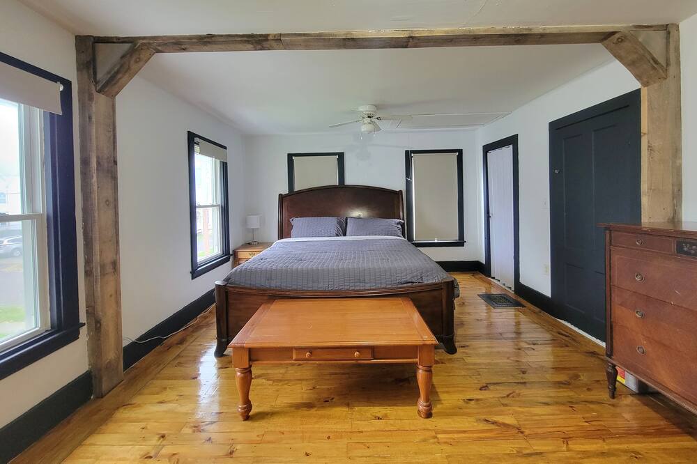 Photo of Bedroom in Penn Yan