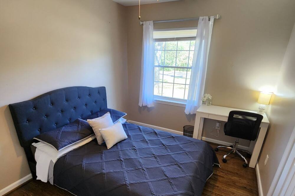 Photo of Bedroom in Bessemer