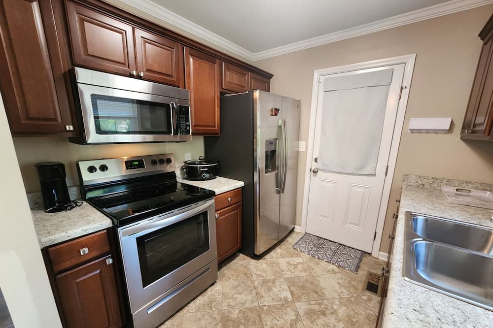 Photo of Kitchen in Bessemer