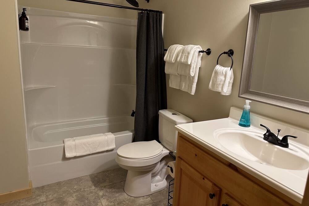 Photo of Bathroom in Mentone