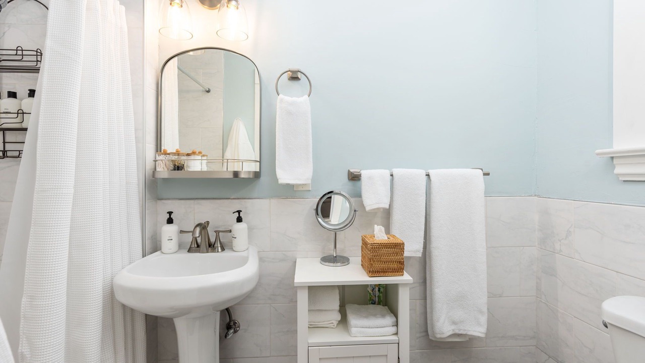 Photo of Bathroom in Lodi