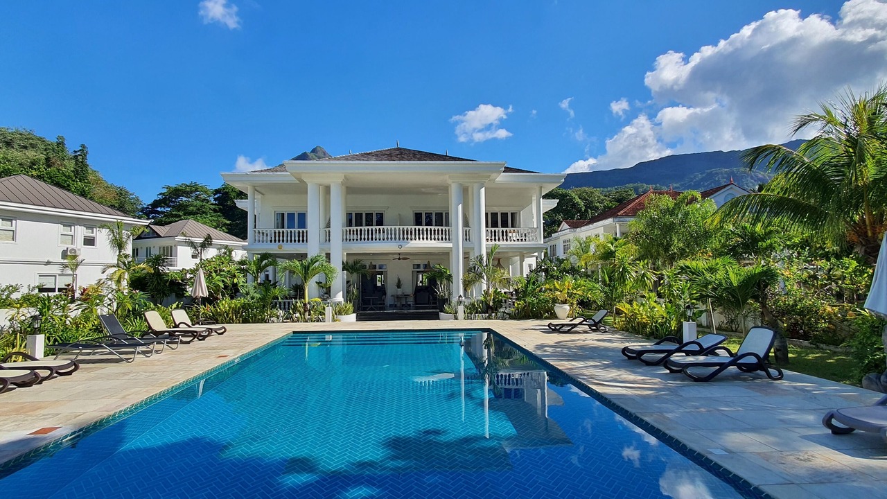 Photo of Outdoor in Beau Vallon
