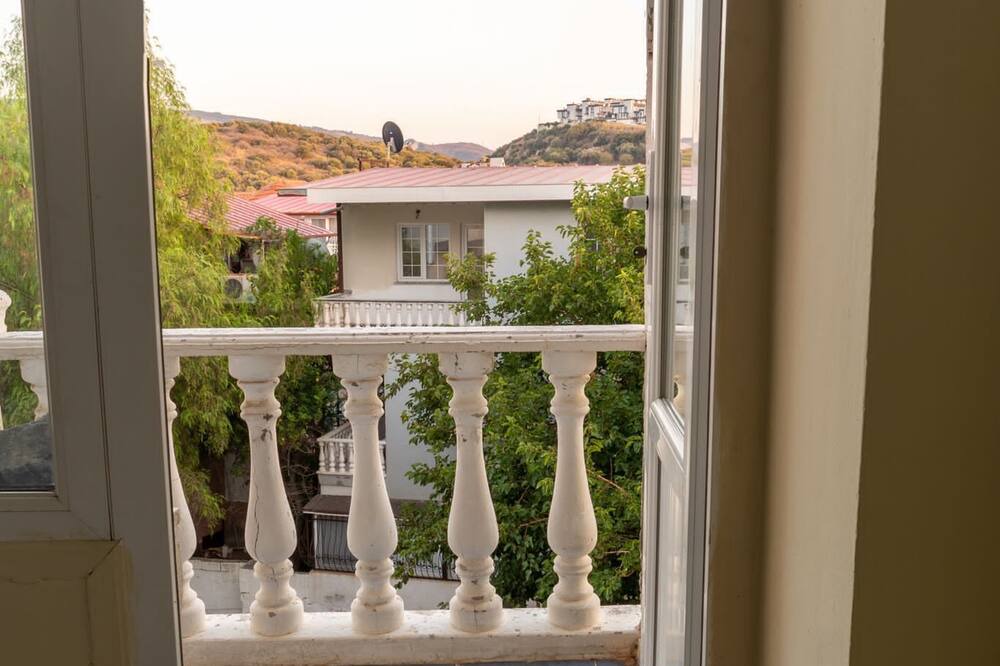 Photo of Bedroom in Narlidere