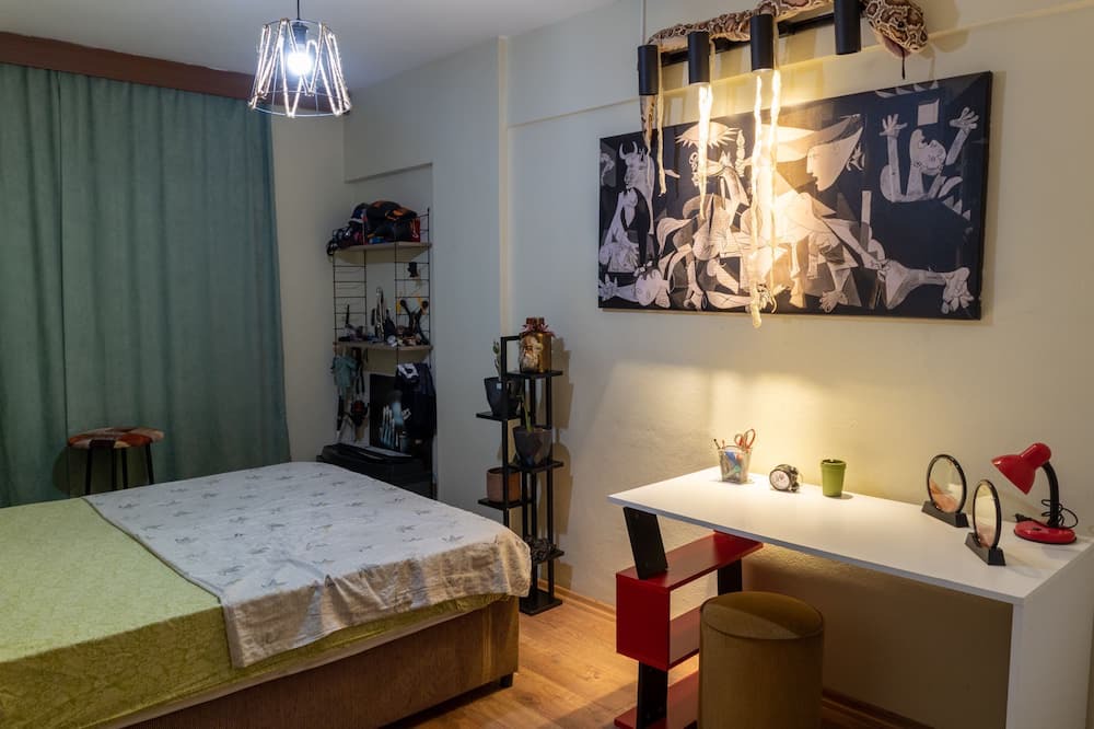 Photo of Bedroom in Narlidere