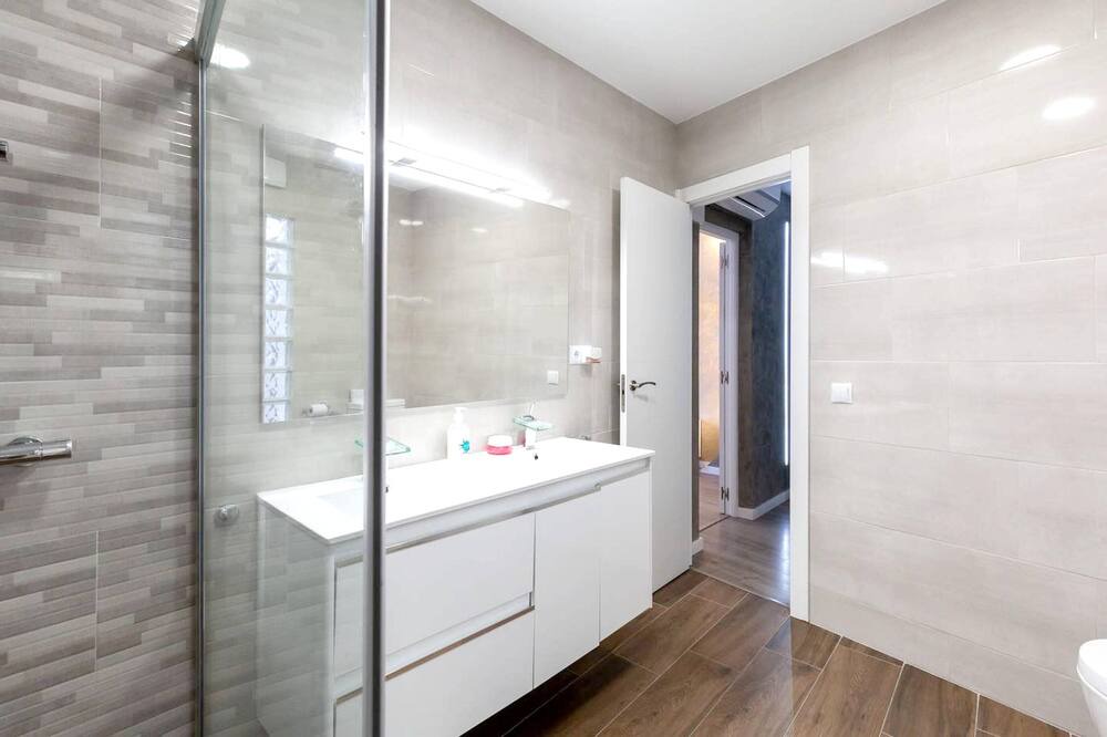 Photo of Bathroom in Reus