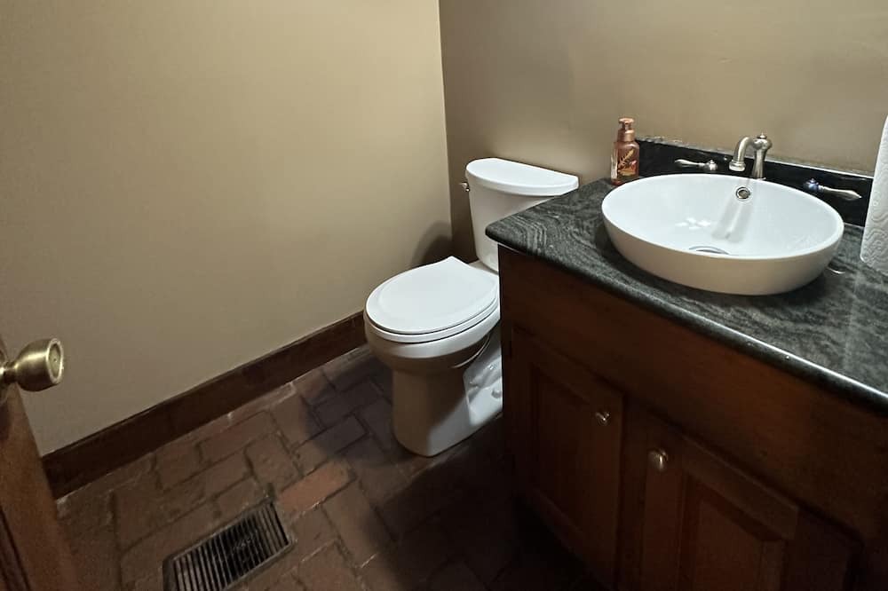 Photo of Bathroom in McComb