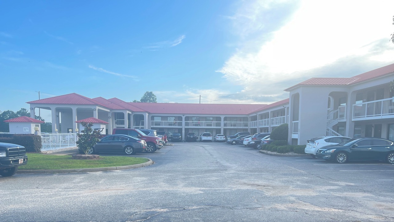 Photo of Outdoor in Abbeville