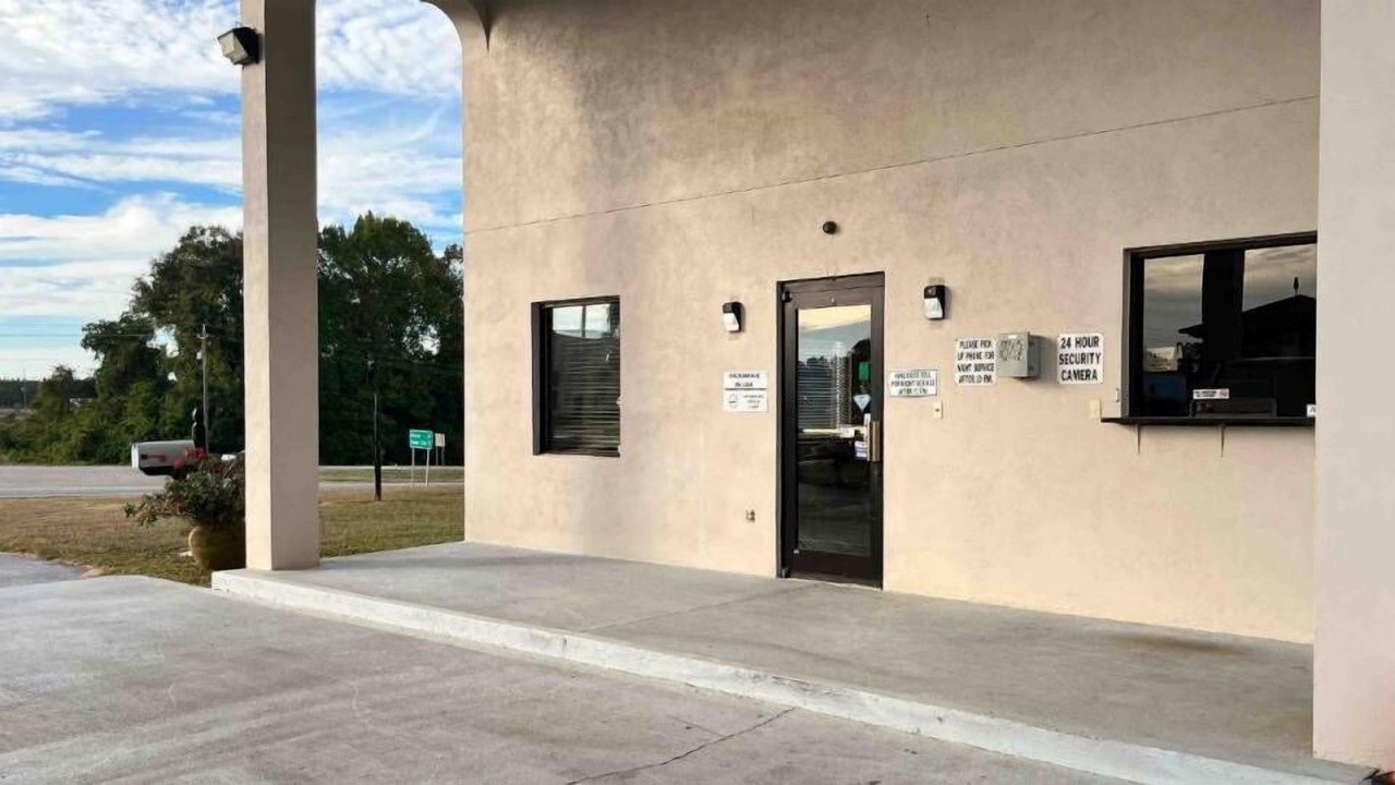 Photo of Others in Abbeville