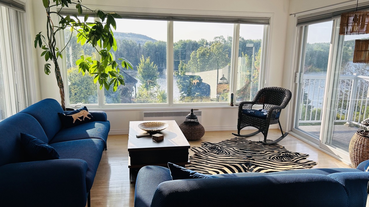 Photo of Livingroom in Clair