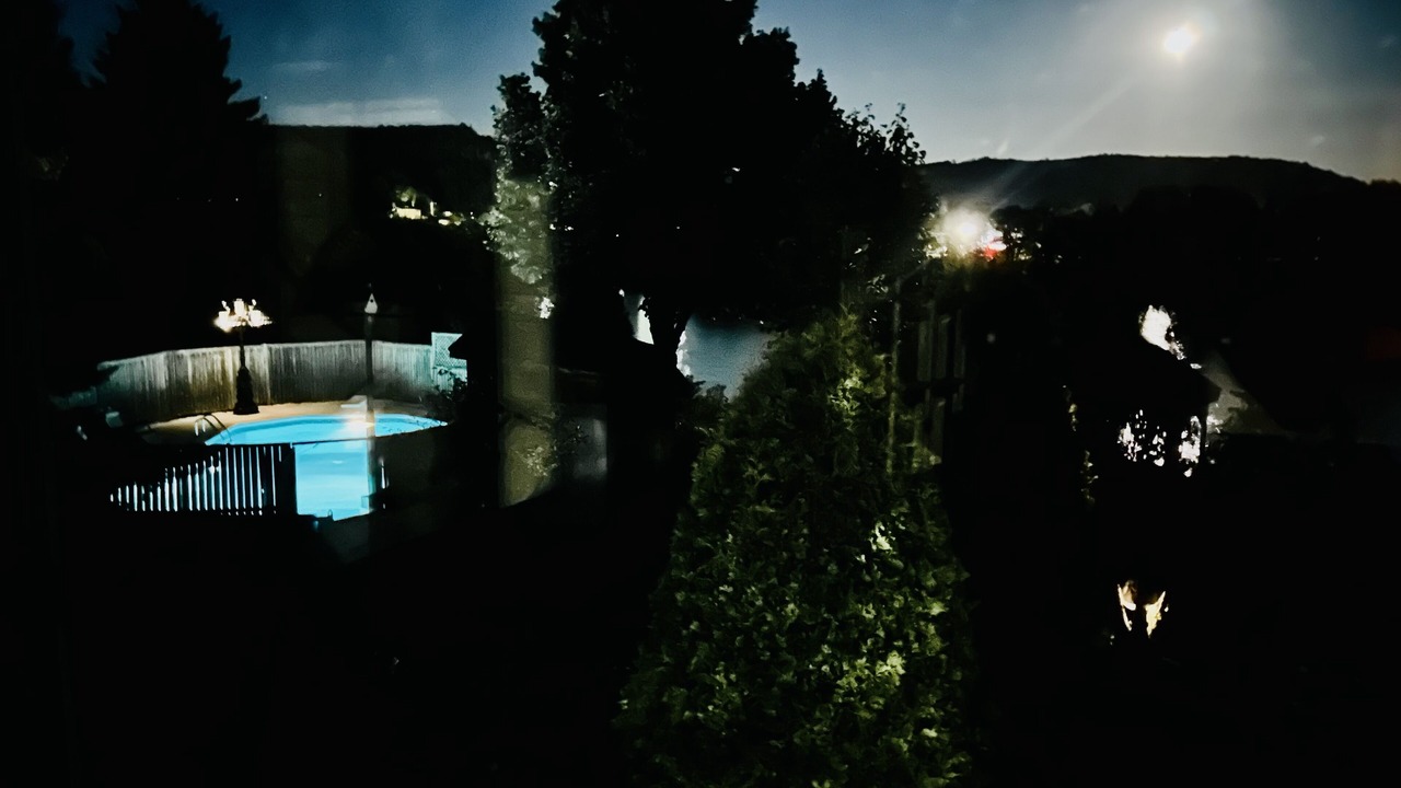 Photo of Outdoor in Clair