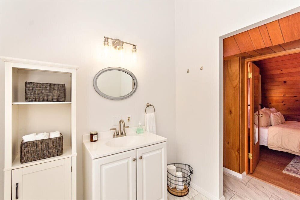 Photo of Bathroom in Forest Falls