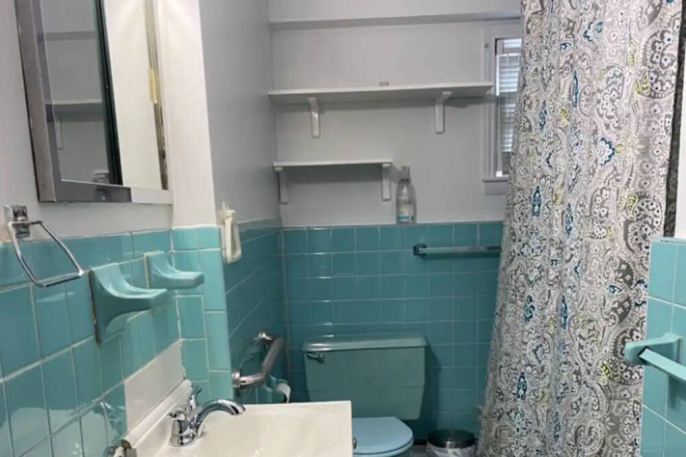 Photo of Bathroom in Northwest Yonkers
