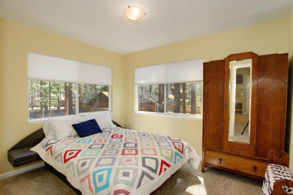 Photo of Bedroom in Black Bart