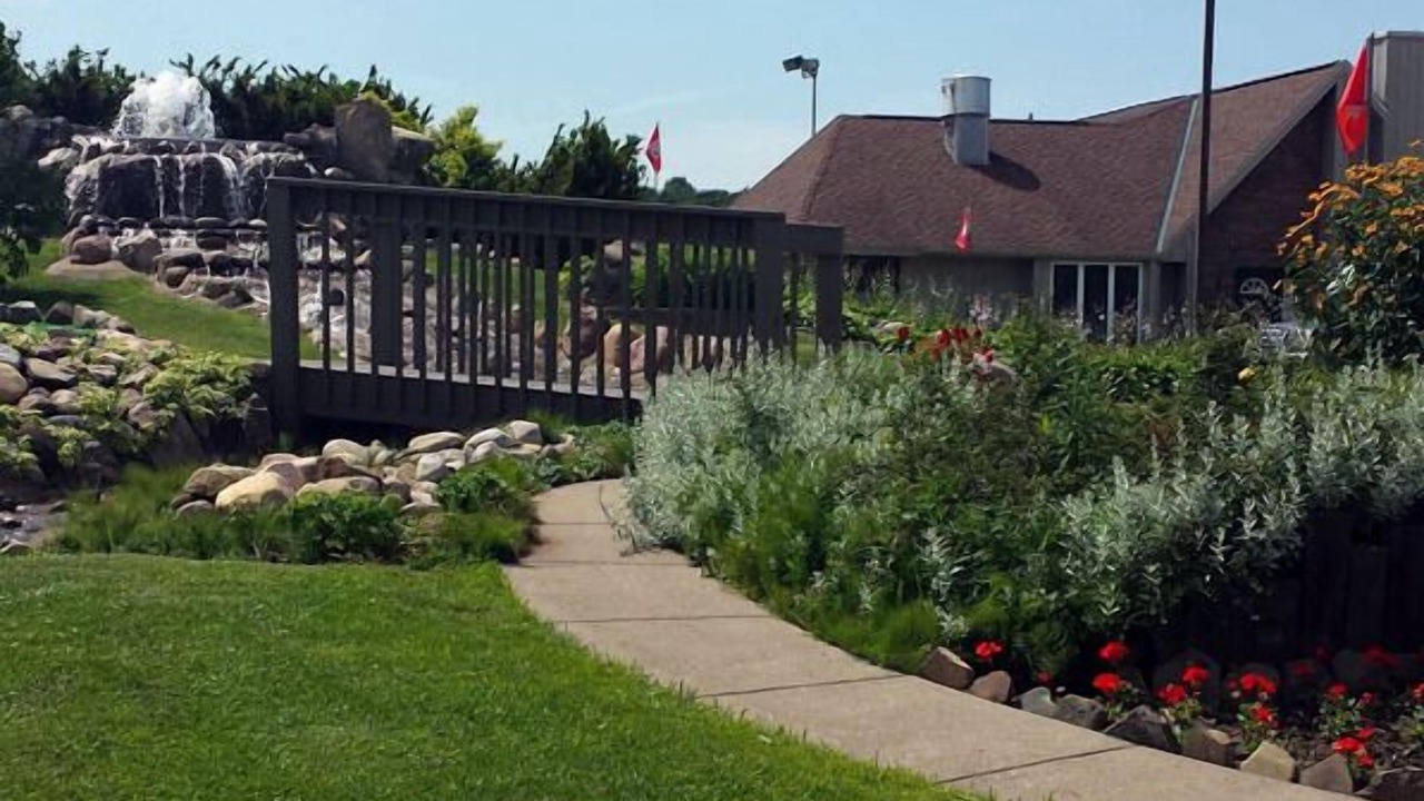 Photo of Outdoor in Edinboro