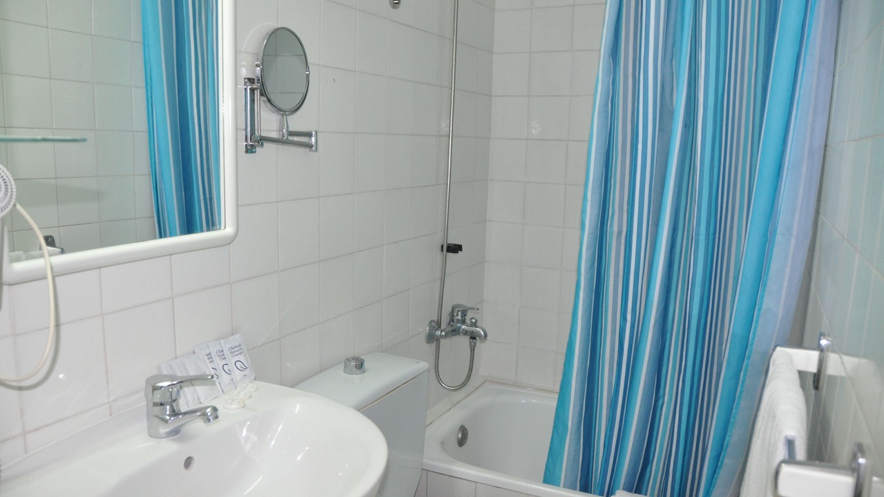 Photo of Bathroom in Lloret Town Center