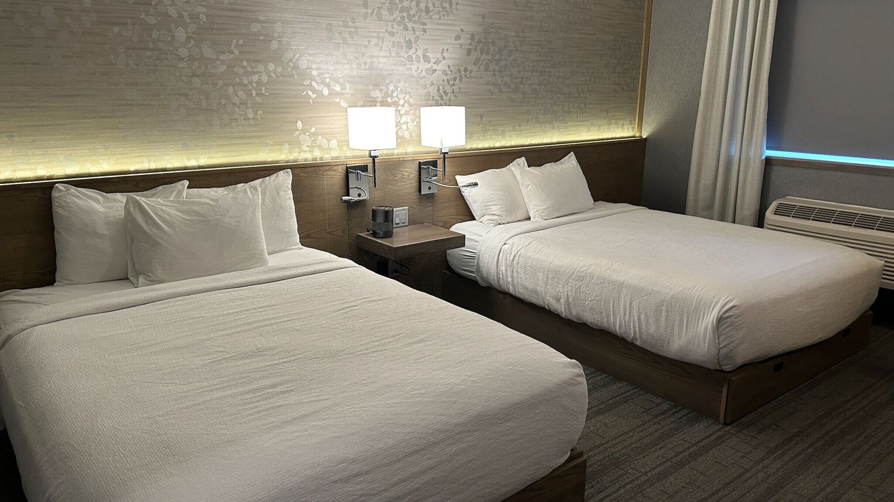 Photo of Bedroom in Downtown Niagara Falls