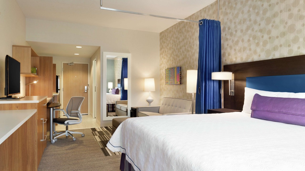 Photo of Bedroom in Halton Regional Municipality