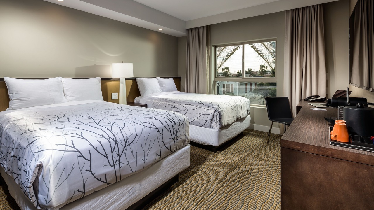 Photo of Bedroom in Pico-Union