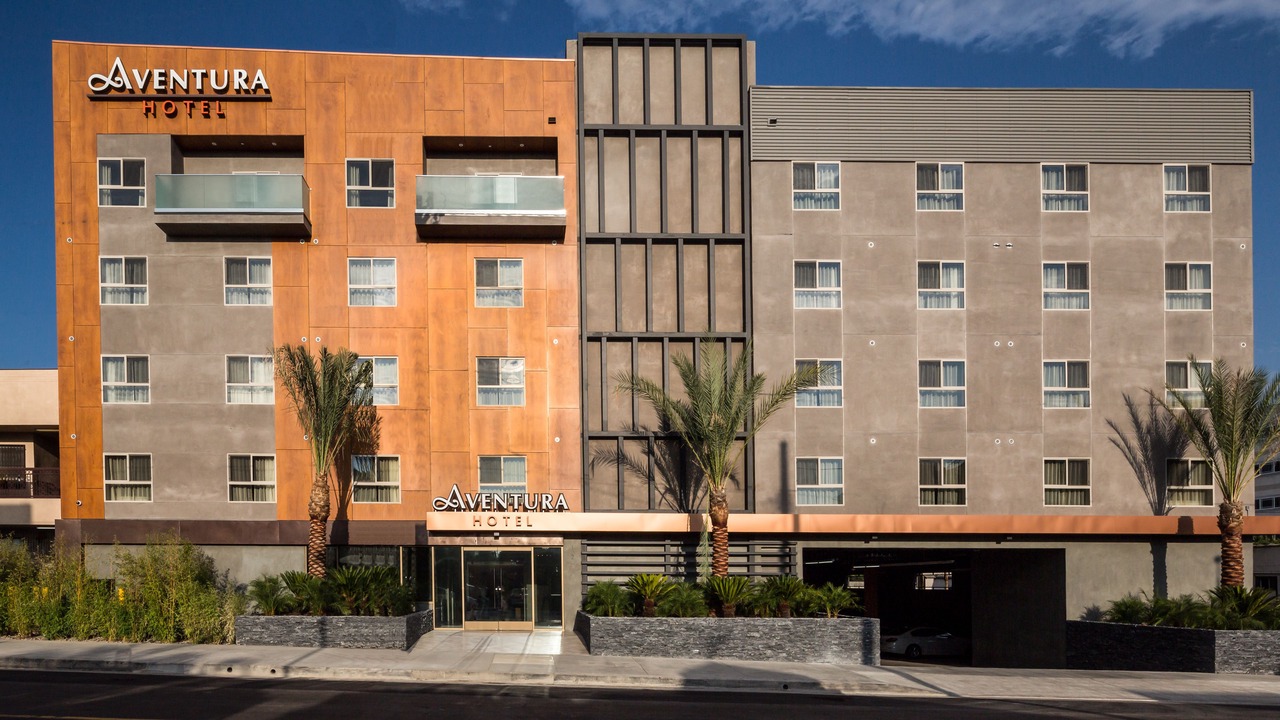 Photo of Outdoor in Pico-Union