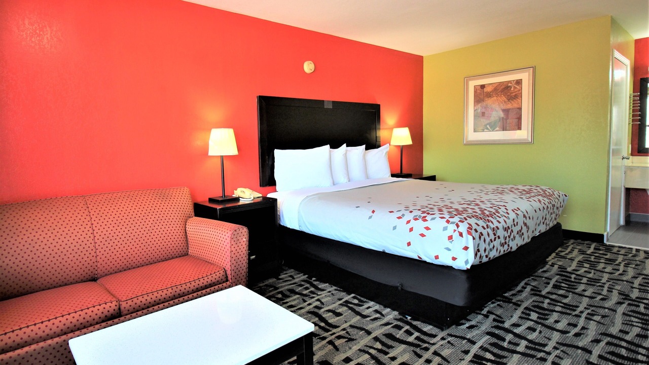 Photo of Bedroom in Eutaw
