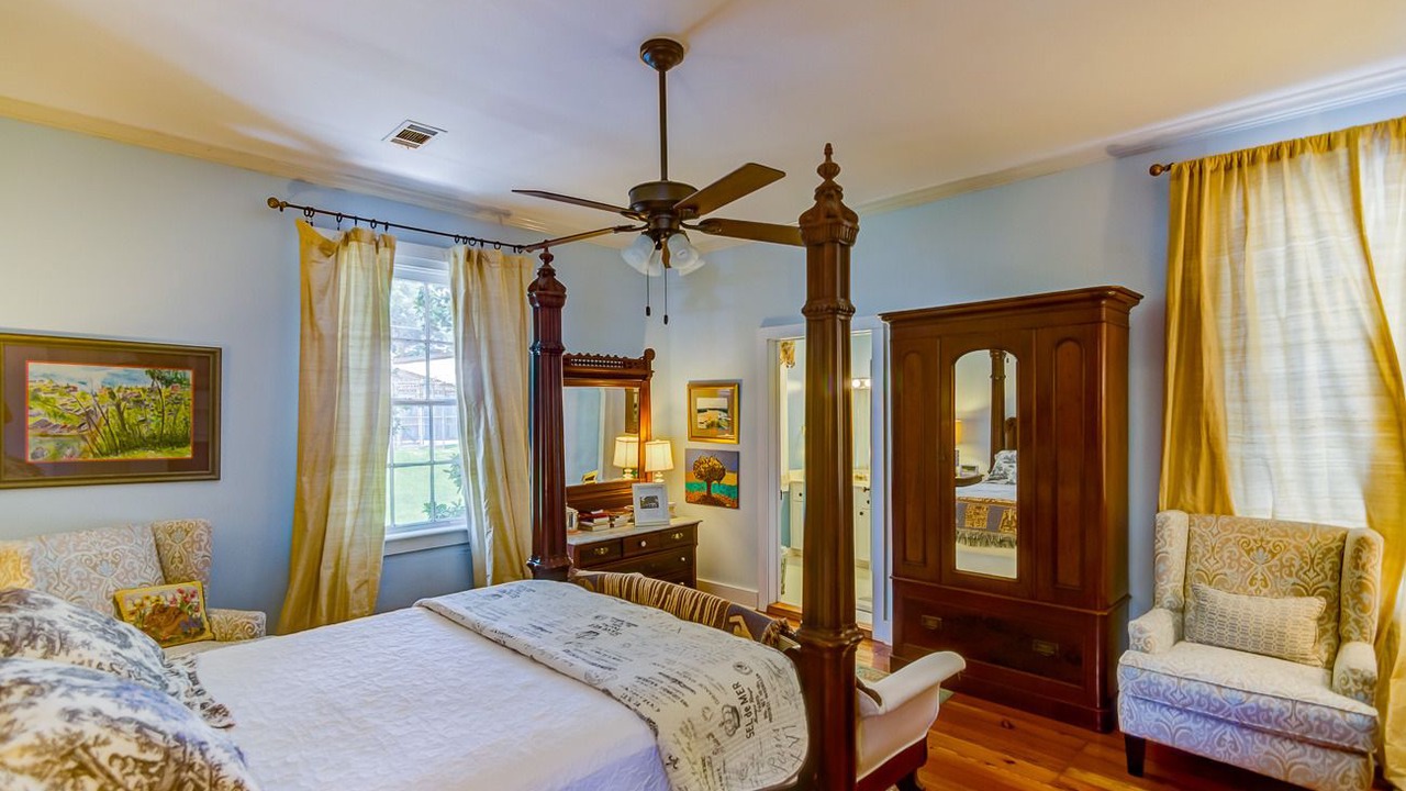 Photo of Bedroom in Vicksburg