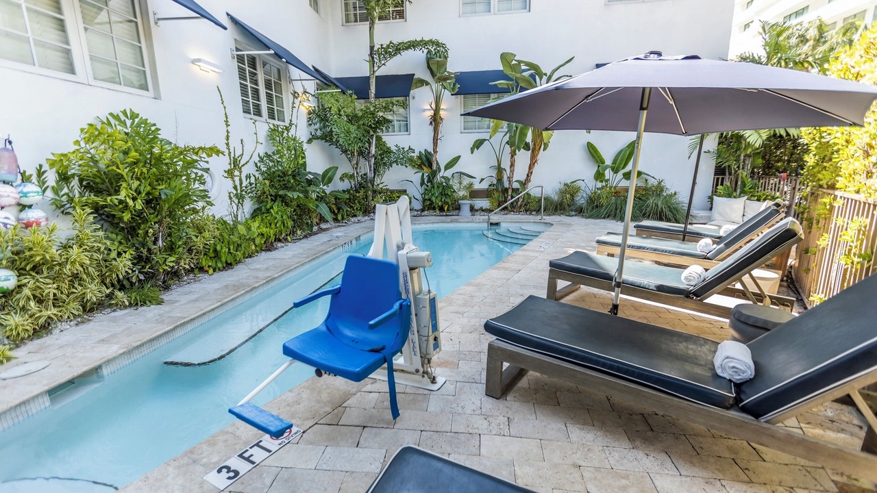 Photo of Outdoor in Mid Beach