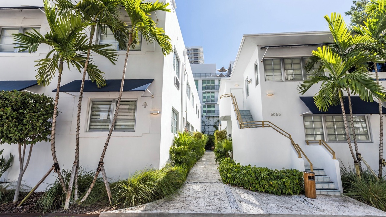 Photo of Outdoor in Mid Beach
