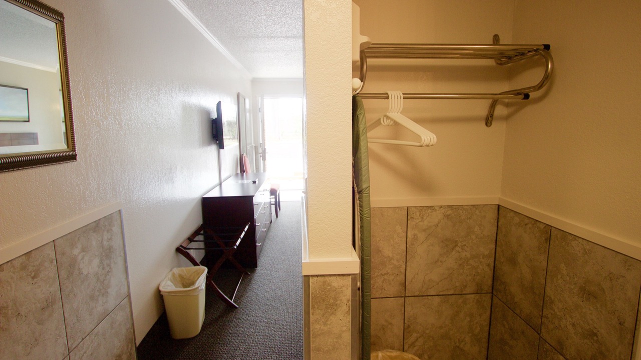 Photo of Bedroom in Brent