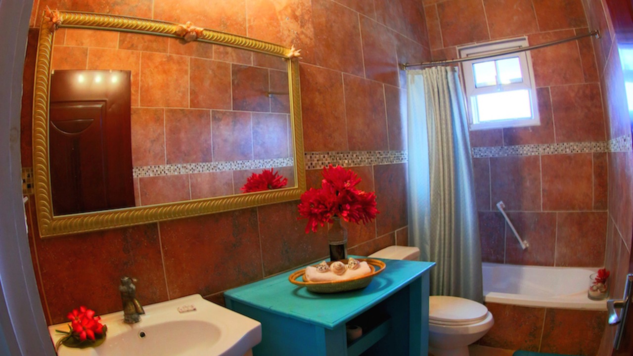 Photo of Bathroom in Old Bight