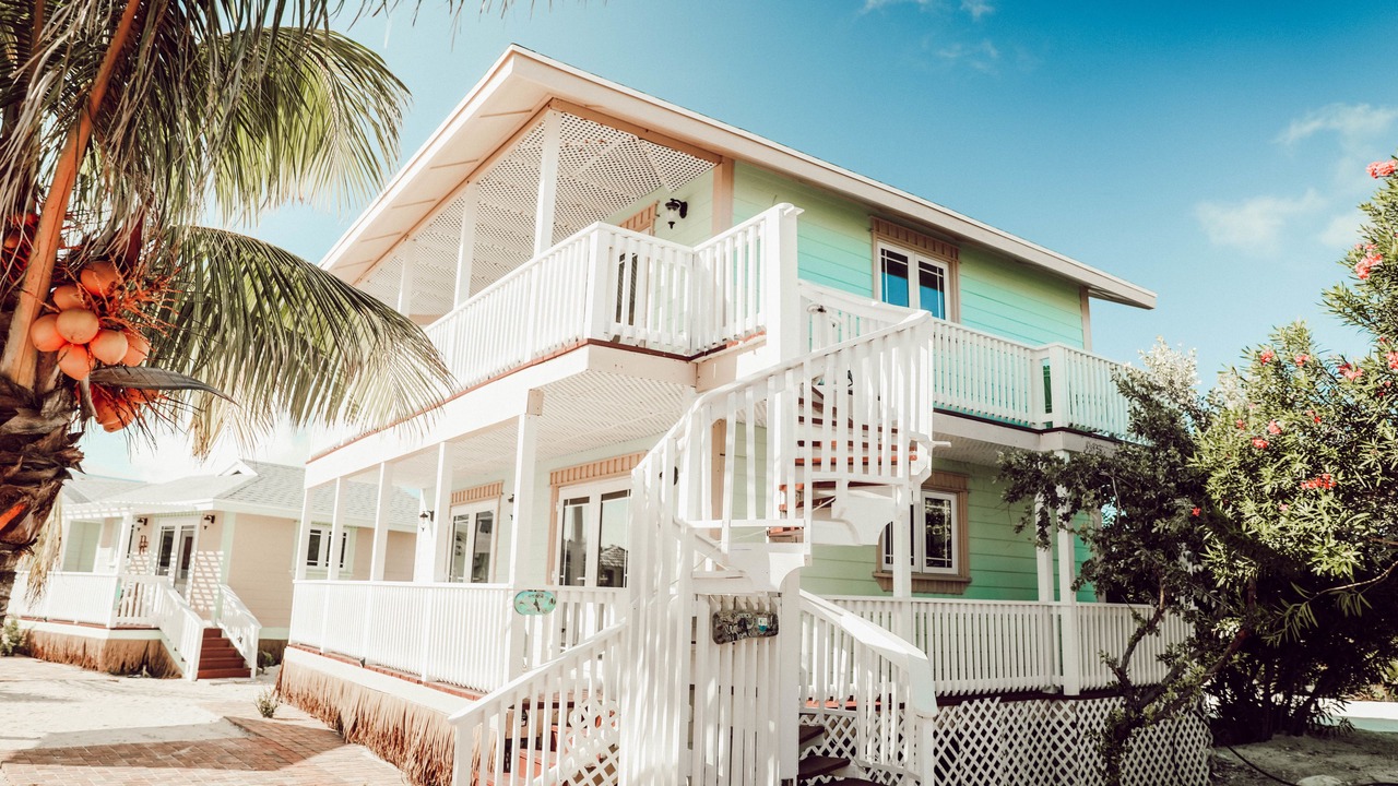 Photo of Bedroom in Staniel Cay