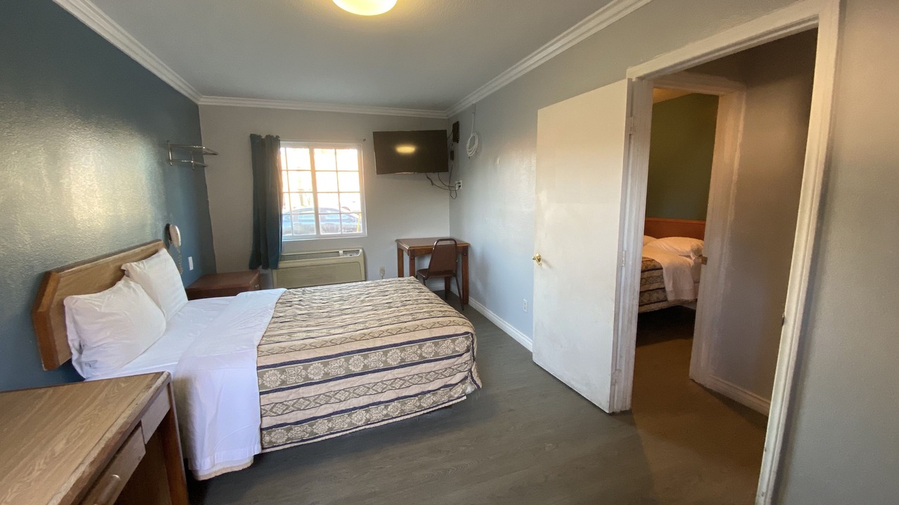 Photo of Bedroom in South Gate