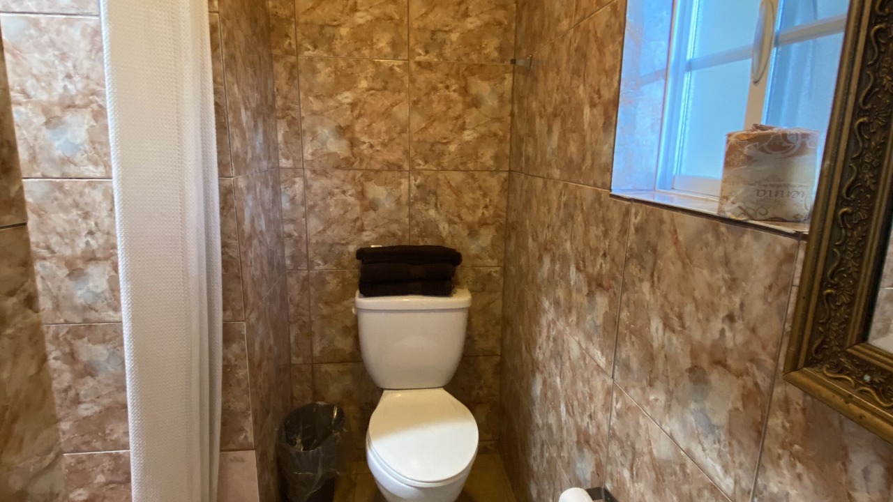 Photo of Bathroom in South Gate