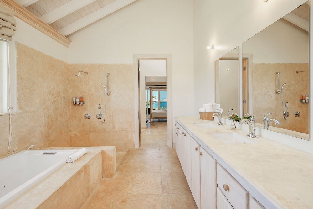 Photo of Bathroom in North Palmetto Point