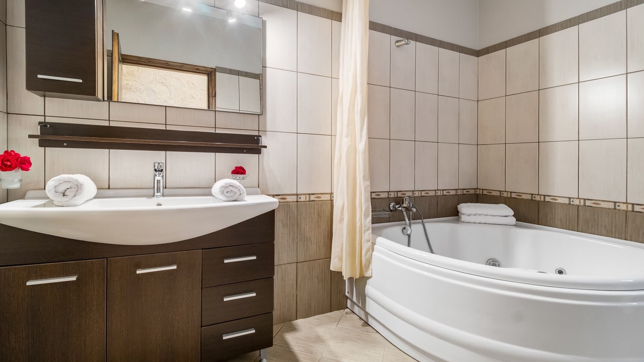Photo of Bathroom in Tsoukaladhes